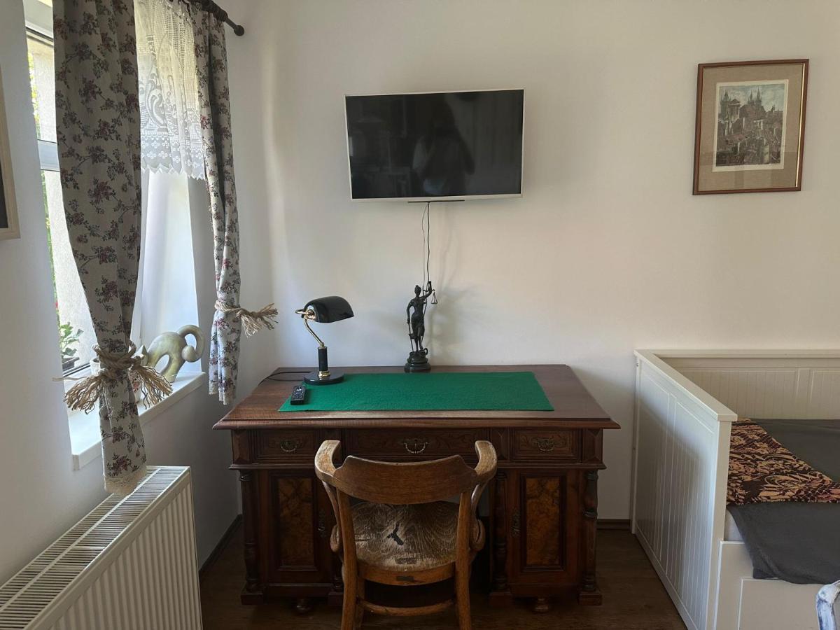 Apartman U Jezirka Velke Prilepy Esterno foto